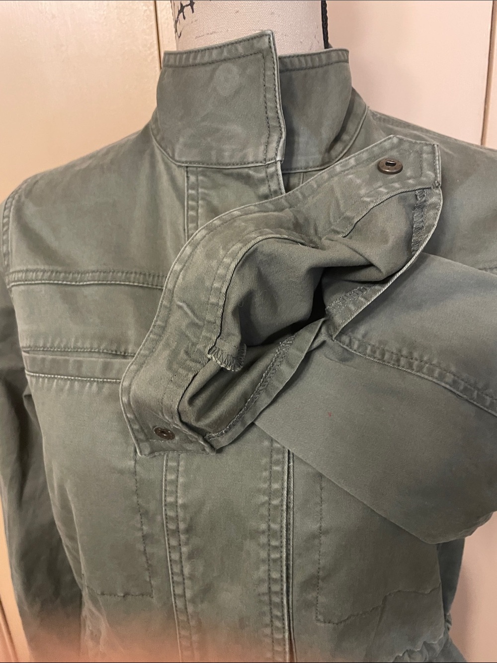 Universal Thread Olive Utility Jacket with Front Pockets - Picture 7 of 10